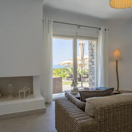 Daire Chrysalis Nature 9 Páros