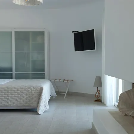 Chrysalis Nature 9 Apartment Parikia (Paros)